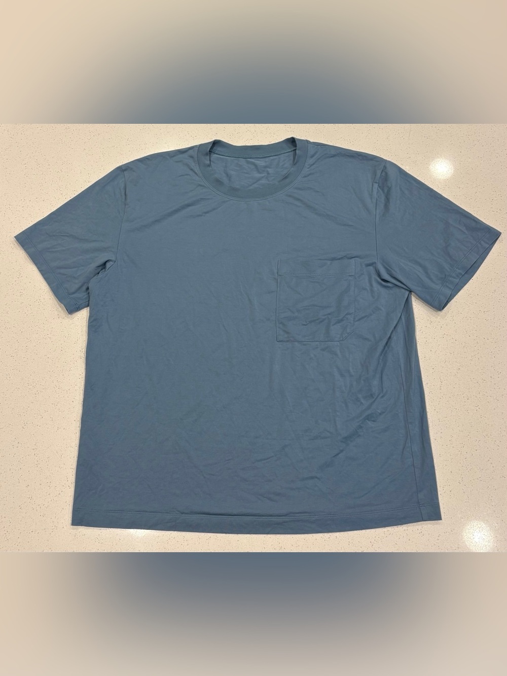 lululemon athletica Men's Relaxed Fit Tee